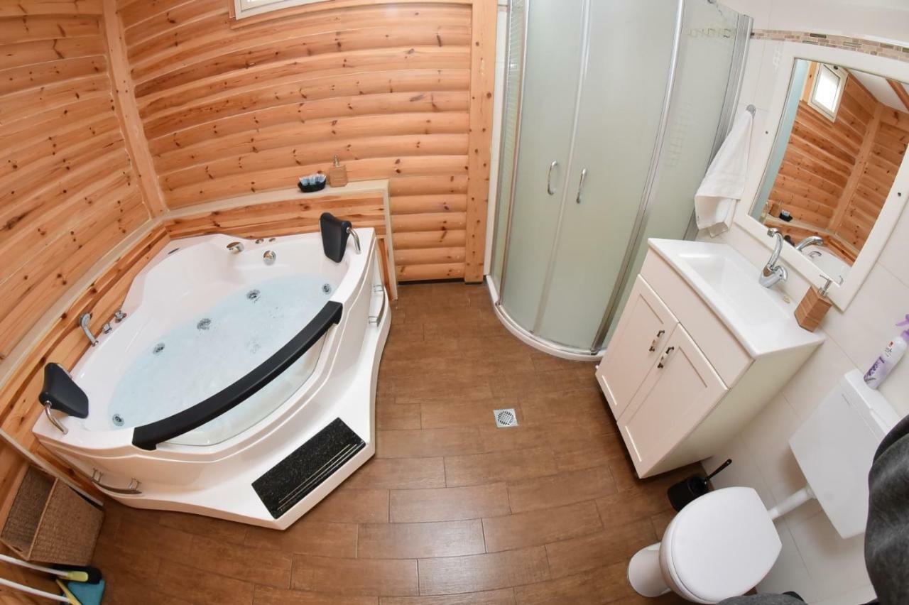 Suites & Spa Galilee Qiryat Shemona Exterior photo